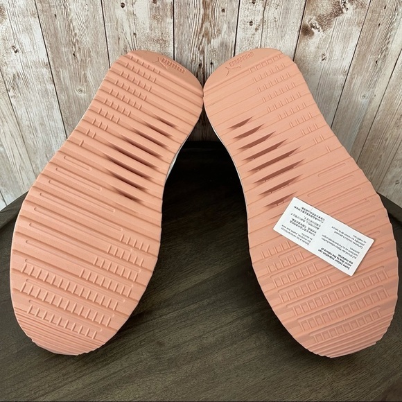 Puma Pacer Next FS Metfs Sneaker Size 9 Women - Picture 8 of 9